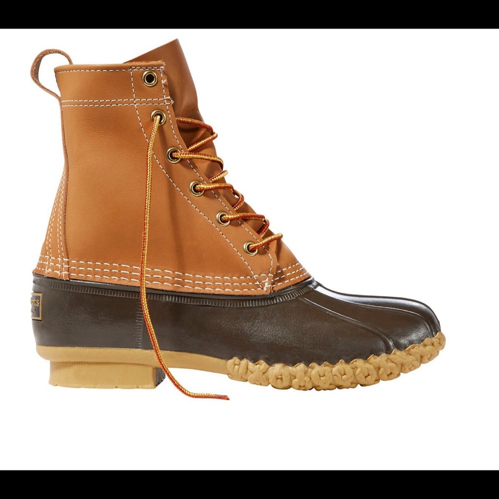 Women’s LL Bean Boots, 8” size 6